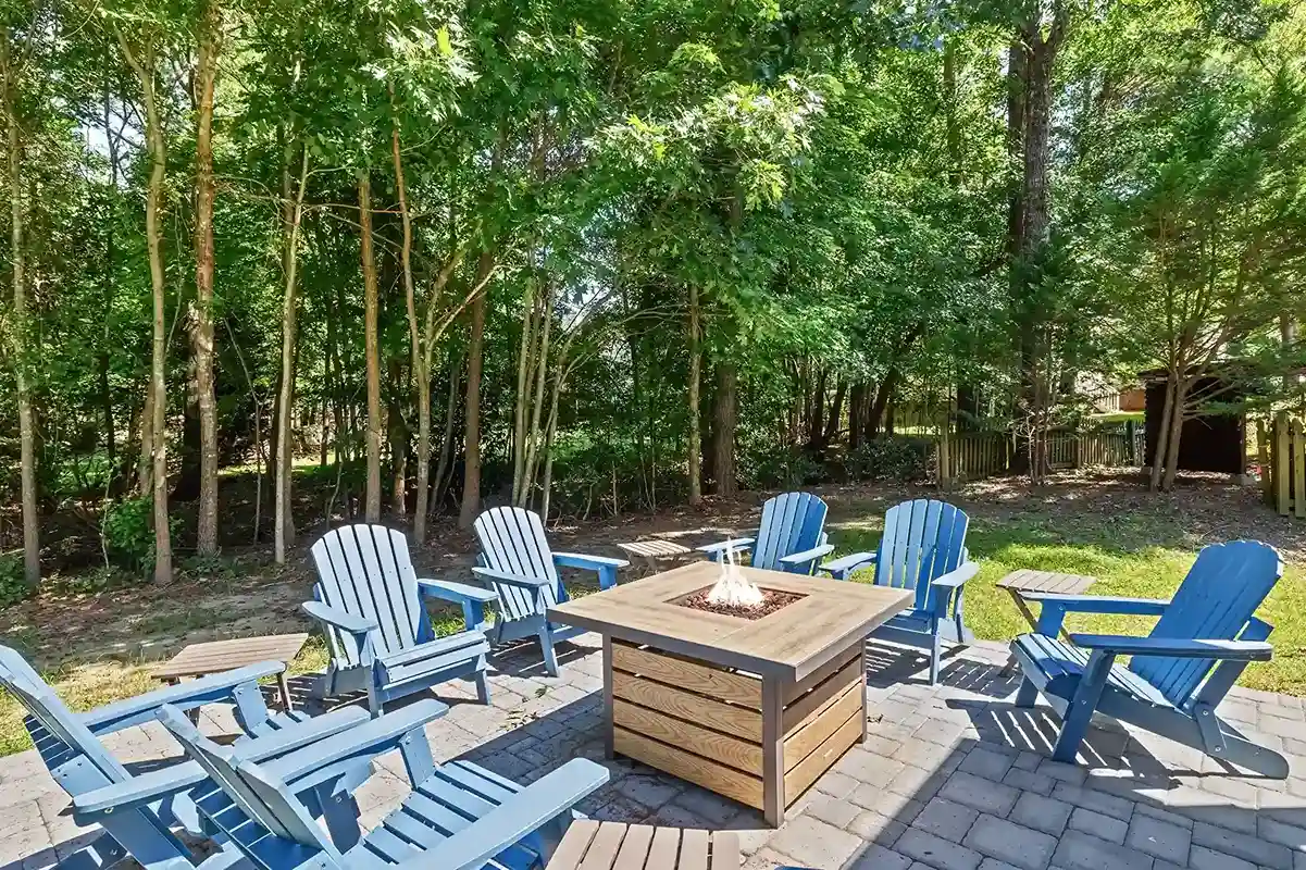 Those chilly nights will be made complete hanging around the fire pit.